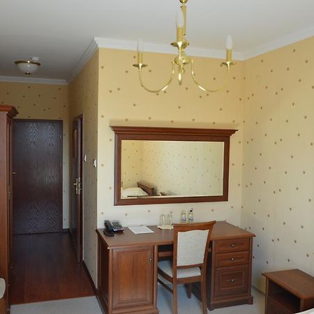 Zamek Gostynin Exterior foto
